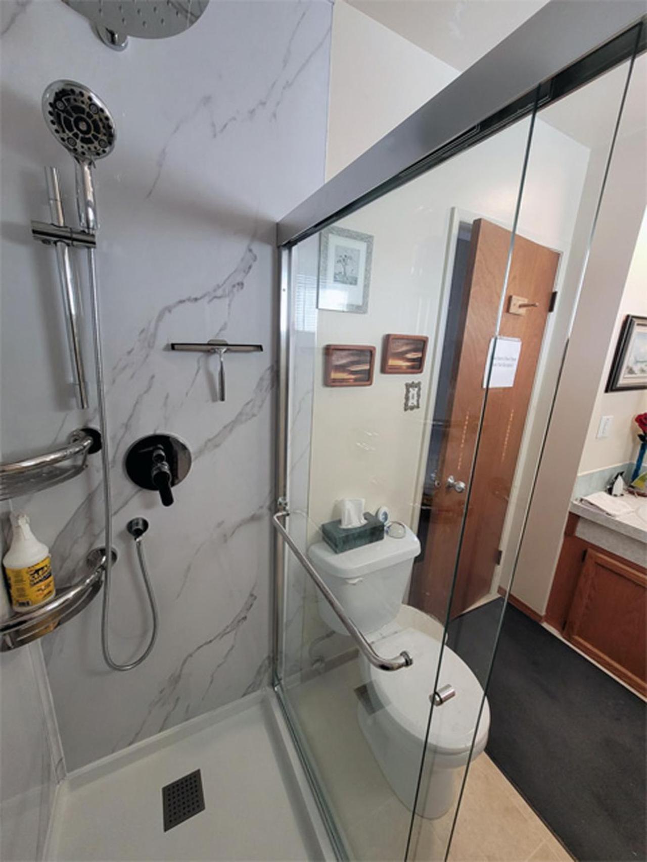 The Dewberry Homestay B&B Edmonton Exteriér fotografie